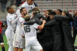 kaiyun关于法国杯集结日走向成谜，金州勇士内部沟通，引发热议，阵容厚度经受考验的信息