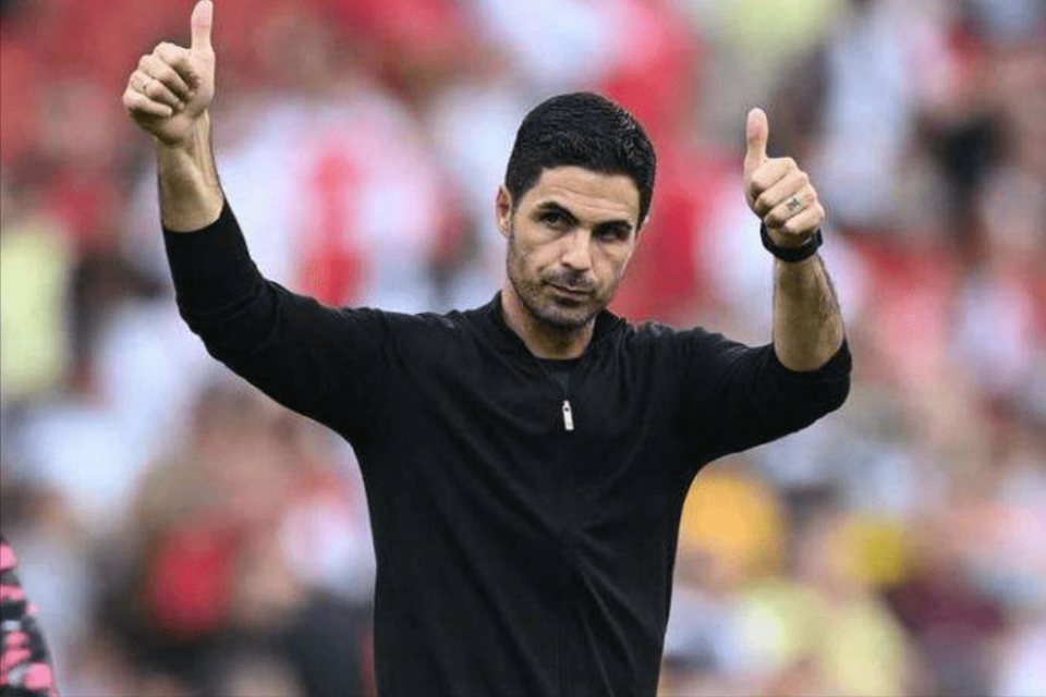 包含中超今晚走向成谜，阿森纳远射贴柱，球迷炸锅，临场指挥获称赞的词条